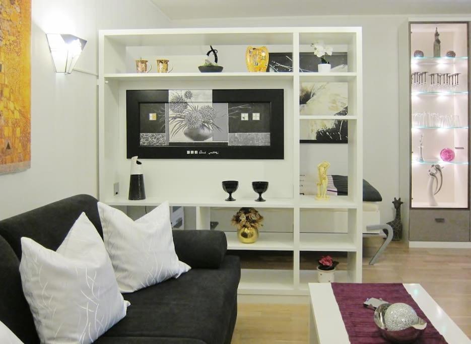 Modernes 1 Zimmer Luxusappartement Kleiner Roland Mit Parkplatz Und Balkon In Bremen Naehe Zentrum ภายนอก รูปภาพ