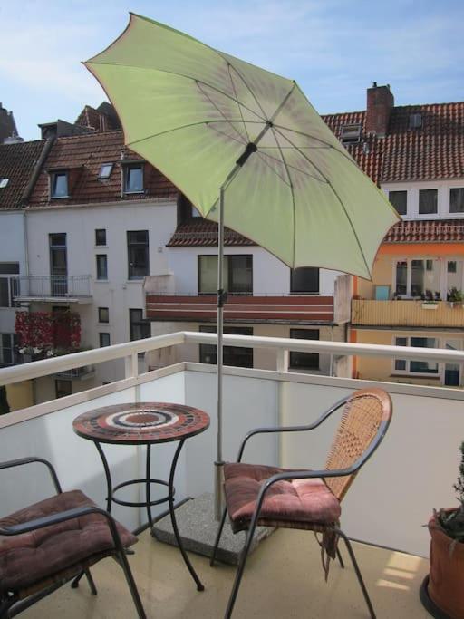 Modernes 1 Zimmer Luxusappartement Kleiner Roland Mit Parkplatz Und Balkon In Bremen Naehe Zentrum ภายนอก รูปภาพ