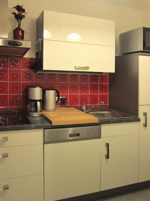 Modernes 1 Zimmer Luxusappartement Kleiner Roland Mit Parkplatz Und Balkon In Bremen Naehe Zentrum ภายนอก รูปภาพ