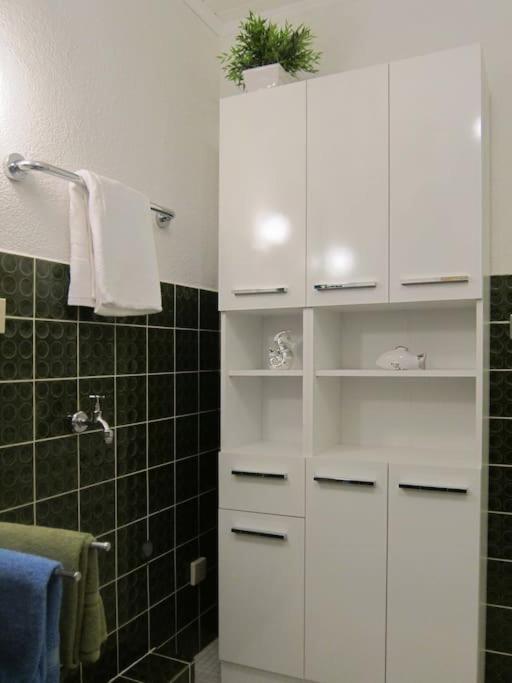 Modernes 1 Zimmer Luxusappartement Kleiner Roland Mit Parkplatz Und Balkon In Bremen Naehe Zentrum ภายนอก รูปภาพ